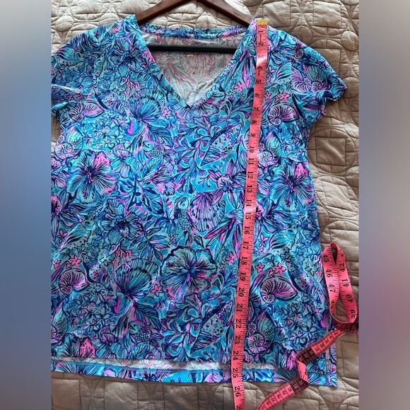 Lilly Pulitzer Meredith tshirt in Breakwater Blue Shells and Bells NWT - Picture 13 of 16